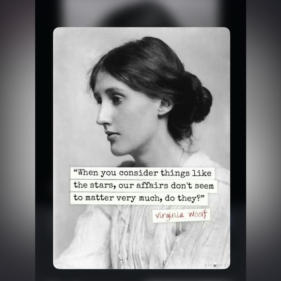 Virginia Woolf Portrait Barnes&Noble coffee mug - Picture 7 of 9